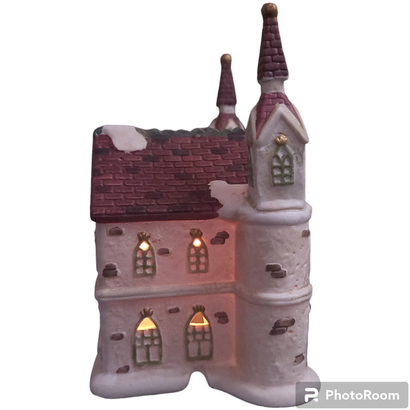 Vintage Christmas Collection Illuminated Porcelain Gothic Church 088534 Holiday - Picture 3 of 10